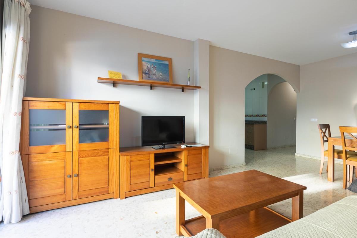 Apartamentos Guerrero Torre Del Mar Exterior photo